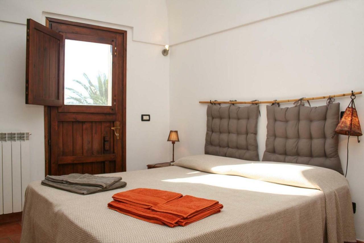 Apartmán Dammuso Favarelle Da Caty Scauri  Exteriér fotografie